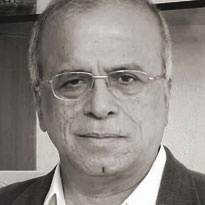 Naresh_malhotra